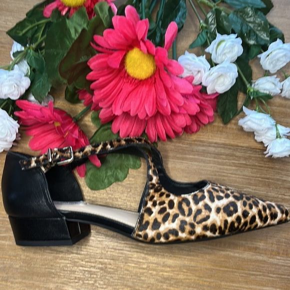 Alex Marie Carena Leopard Haircalf Ballet Flats Size 6.5 - Picture 4 of 11